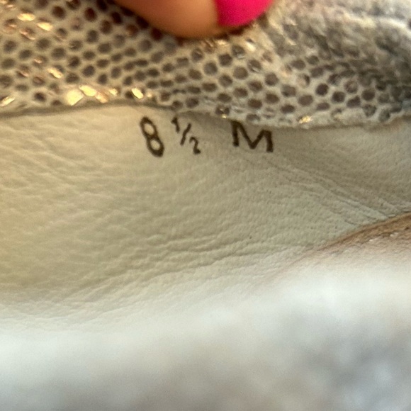 Amalfi By Rangoni 8.5 NEW Gray Heels with Chunky Heel- pillow soft elastic heel - Picture 16 of 16